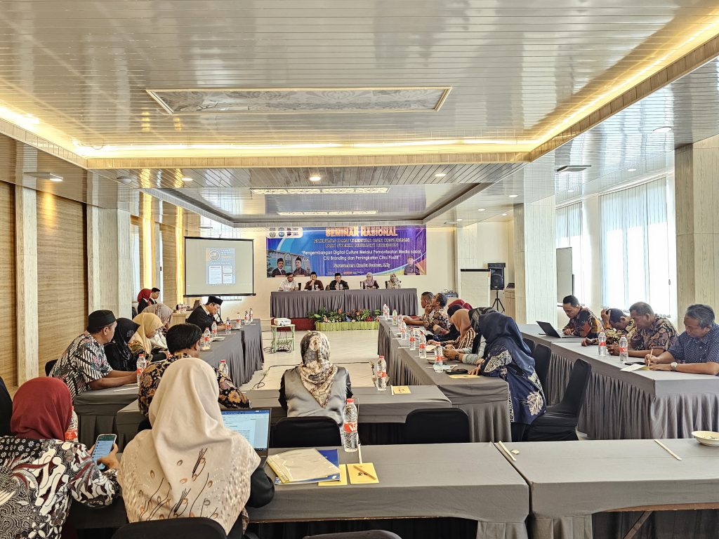 Seminar Nasional Pengembangan Digital Culture Melalui Pemanfaatan Media Sosial