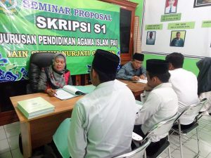 SEMINAR PROPOSAL SKRIPSI JURUSAN PAI