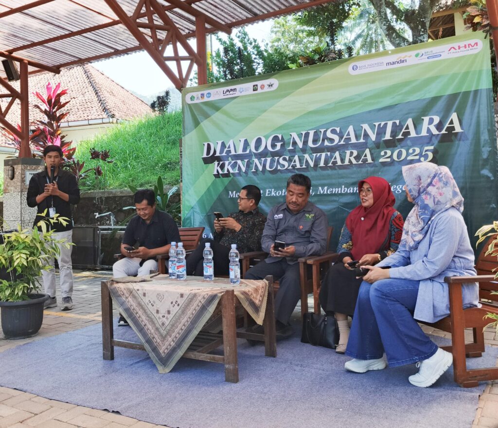 Ayas Defiko Mahasiswa PAI Peserta KKN Nusantara Ikuti Dialog Lintas Agama di Yogyakarta