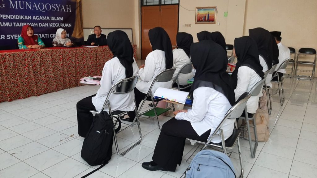 Meneropong Masa Depan PAI: Jurusan pai uin siber syekh nurjati cirebon gelar seminar proposal skripsi inovatif