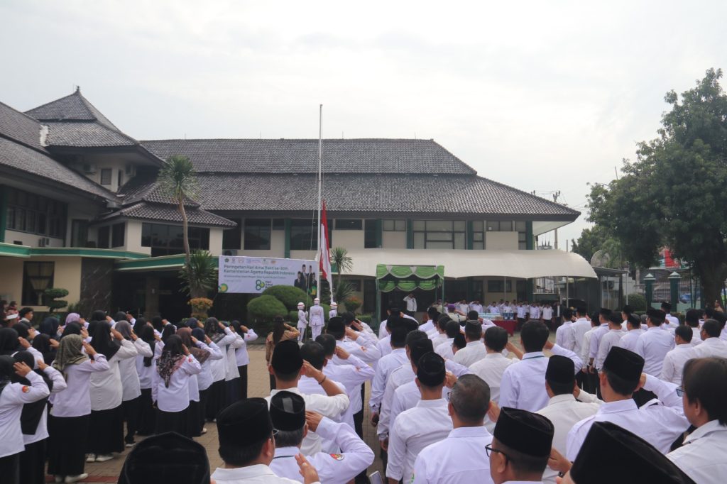 Rayakan Upacara HAB Ke-80 UIN Siber Syekh Nurjati Cirebon Luncurkan Cyber Water' Sebagai Simbol Kemandirian dan Inovasi Kampus Siber