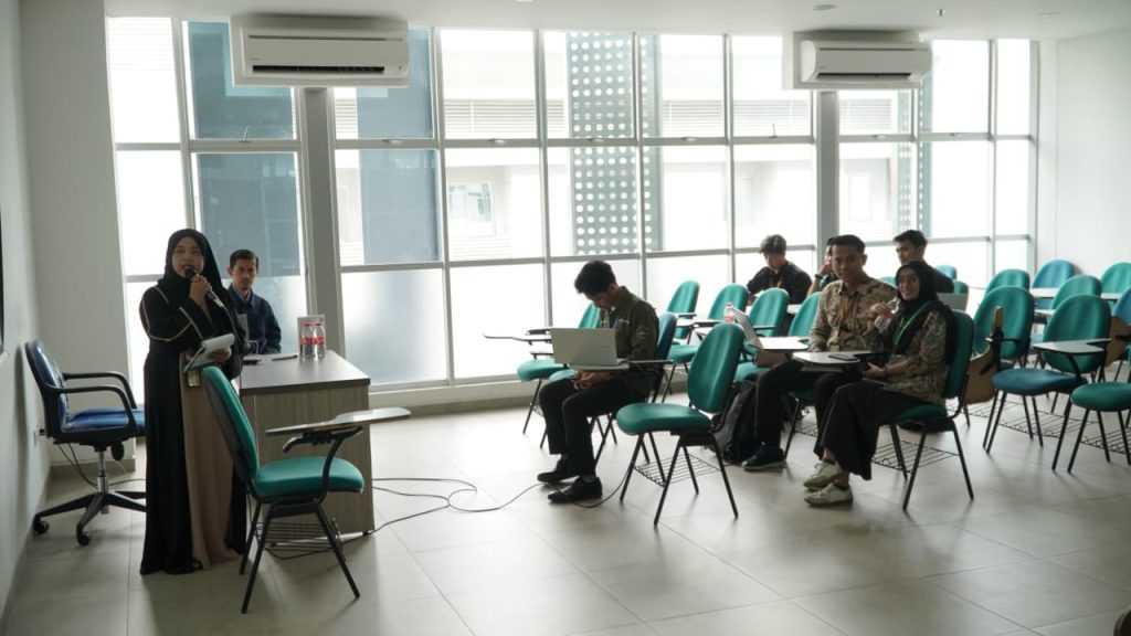 Prestasi Gemilang Naina Aulia Harumkan UIN Siber Syekh Nurjati Cirebon di Simposium Nasional Stories UII Yogyakarta