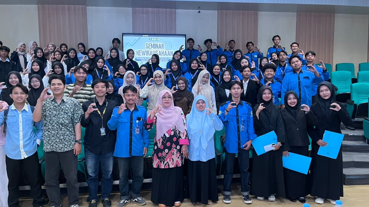 Branding Kreatif  Membangun Identitas UMKM Yang Tangguh di Era Media Sosial Spirit Baru Mahasiswa PAI UIN Siber Syekh Nurjati Cirebon